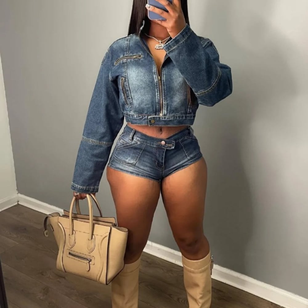 2024 New Spring Stretch Denim 2-Piece Set: Crop Top + Shorts